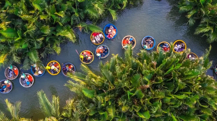 15 Inspirational and Awe-Inspiring Aerial Images of Asia