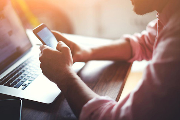 How to use images with technology for websites