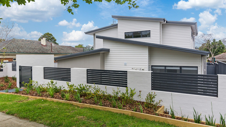street view of townhouses
