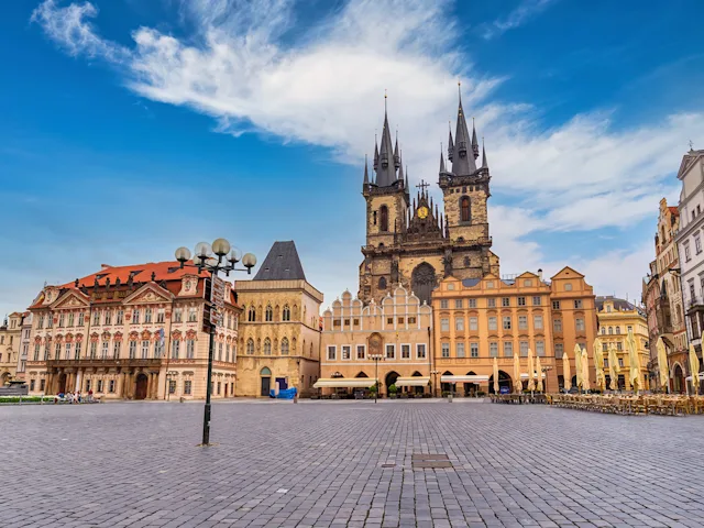 Prague-in-Czech-Republic-swiper-hero-gallery