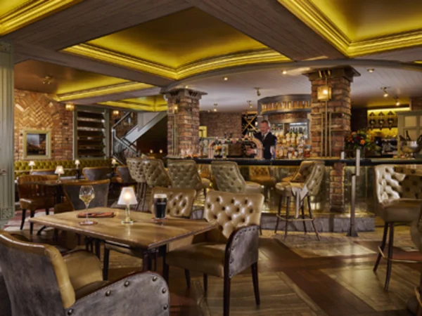 dromhall-hotel-bar