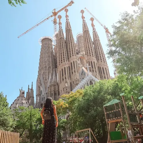 instagram-barcelona-spain-_ani_allie