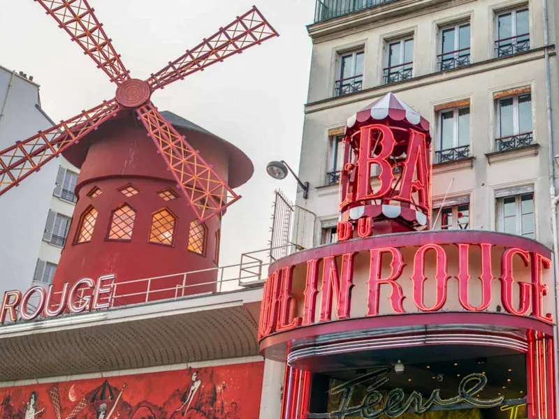 day2-paris-moulin-rouge-europe-taster