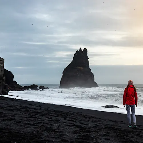 reynisfjara-beach-girl