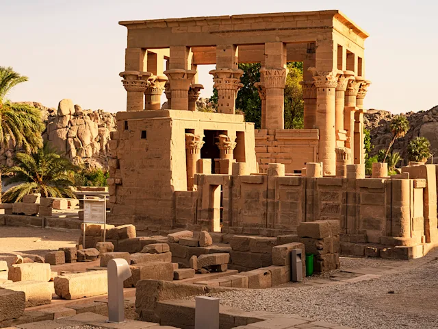 philae-temple-monument-aswan-egypt-swiper-hero-gallery