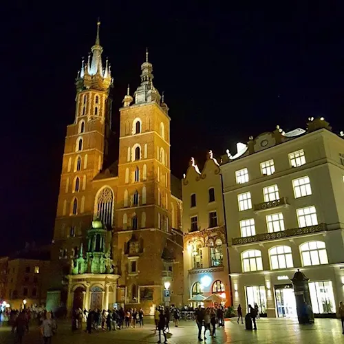 krakow-poland-Instagram-_timthetourmansayer
