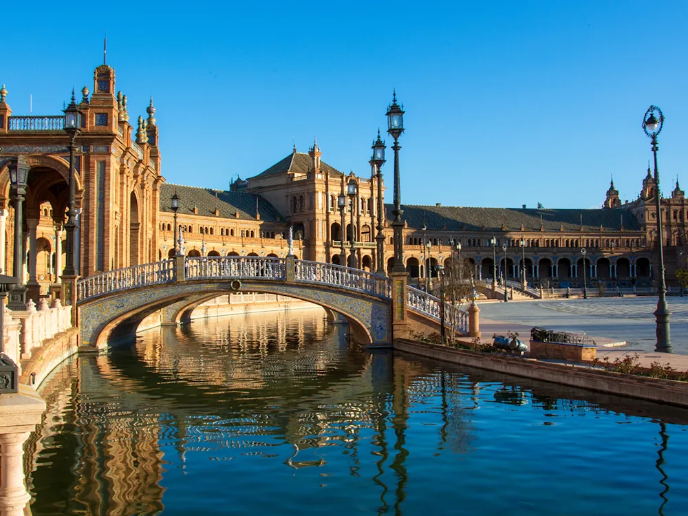 Seville-spain-plaza-de-espana-swiper-hero-gallery