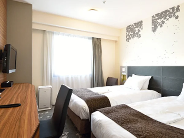 Tokyo-Kichijoji-Tokyu-Rei-Hotel-bedroom