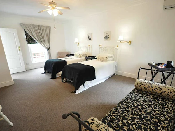 Tsitsikamma-Village-Inn-room