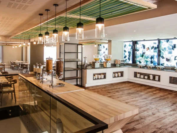 stayeasy-cape-town-city-bowl-hotel-restaurant