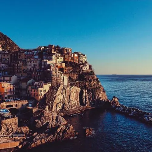 Instagram-Cinque-Terre-Italy-2-_meganvila