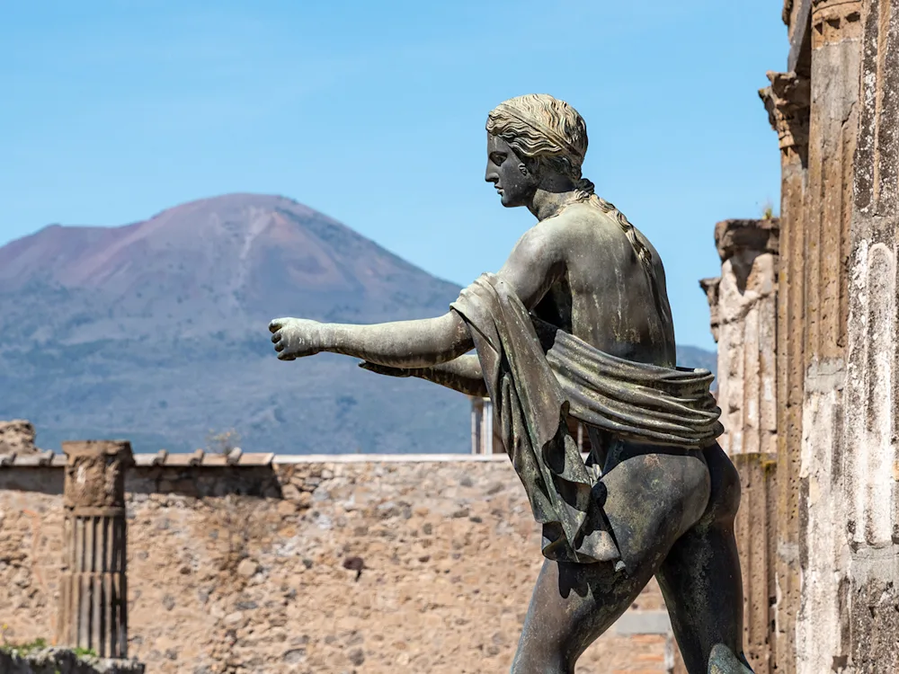 pompeii-vesuvius-ruins-italy-swiper-hero-gallery