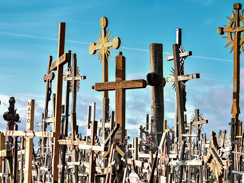 Hill-of-the-Cross-Lithuania-crosses-swiper-hero-gallery