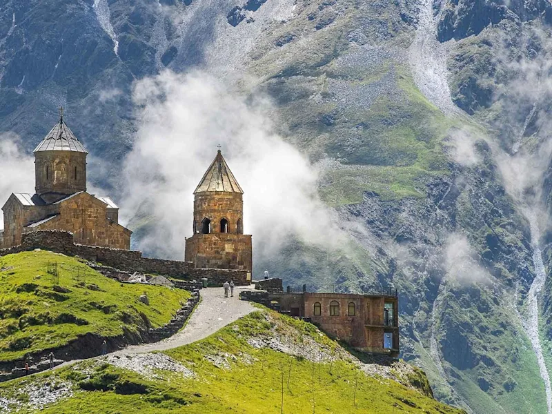 day6-gergeti-azerbaijan-georgia-and-armenia-tour