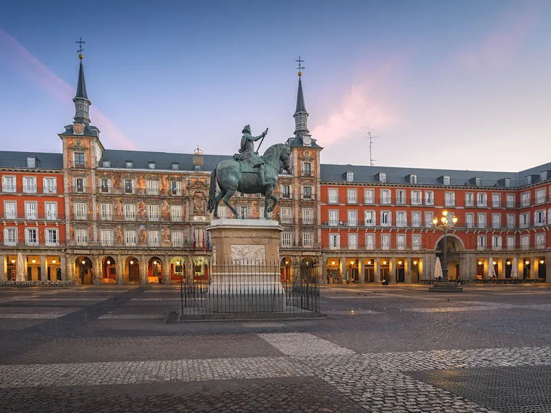 Madrid-Plaza-Mayor-Spain