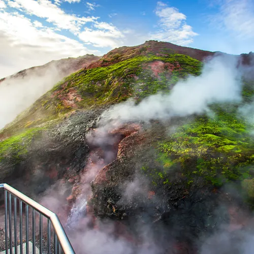 iceland-deildartunguhver-hot-spring