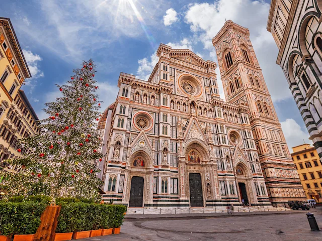 florence-italy-festive-december-swiper-hero-gallery