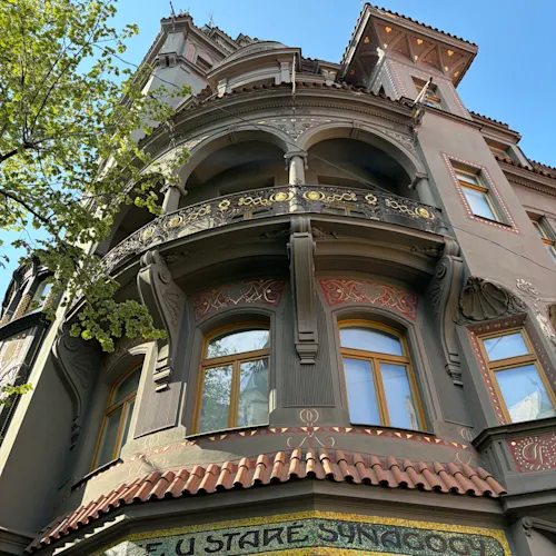 prague-czech-republic-high-synagogue-_expatexplore