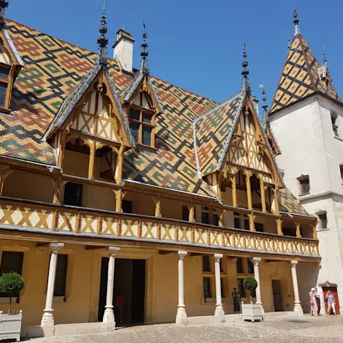 Beaune-france-town-glazed-tiles-instagram-_scouserandherlittleoneexplore