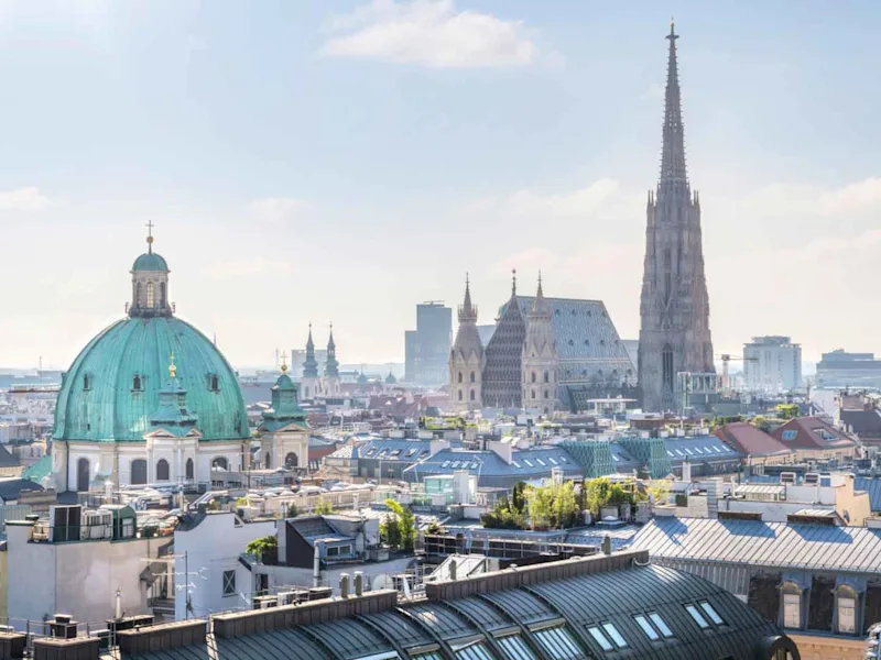 st.stephens-cathedral-view-over-vienna-a-taste-of-eastern-europe-day-3