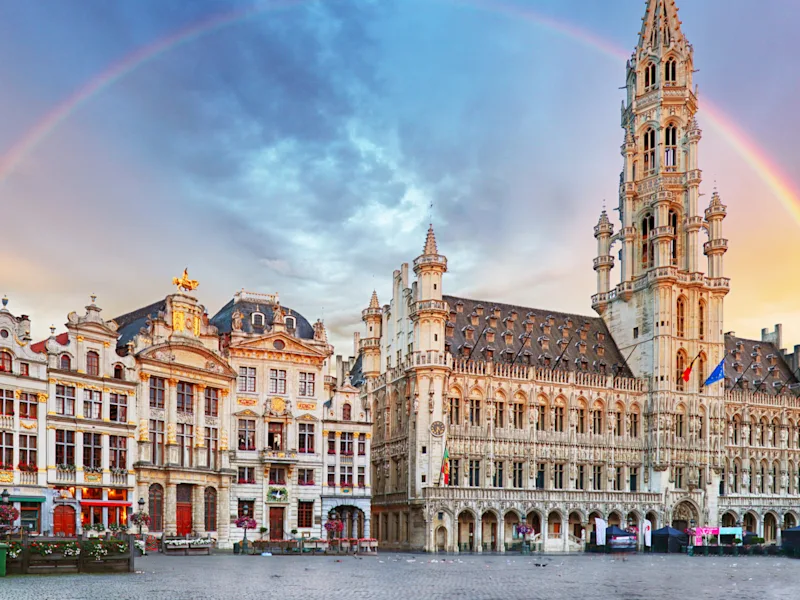 Brussels-rainbow-over-Grand-Place-Belgium