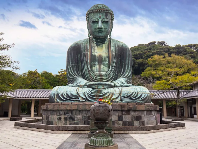 great-buddha-in-kamakura-japan