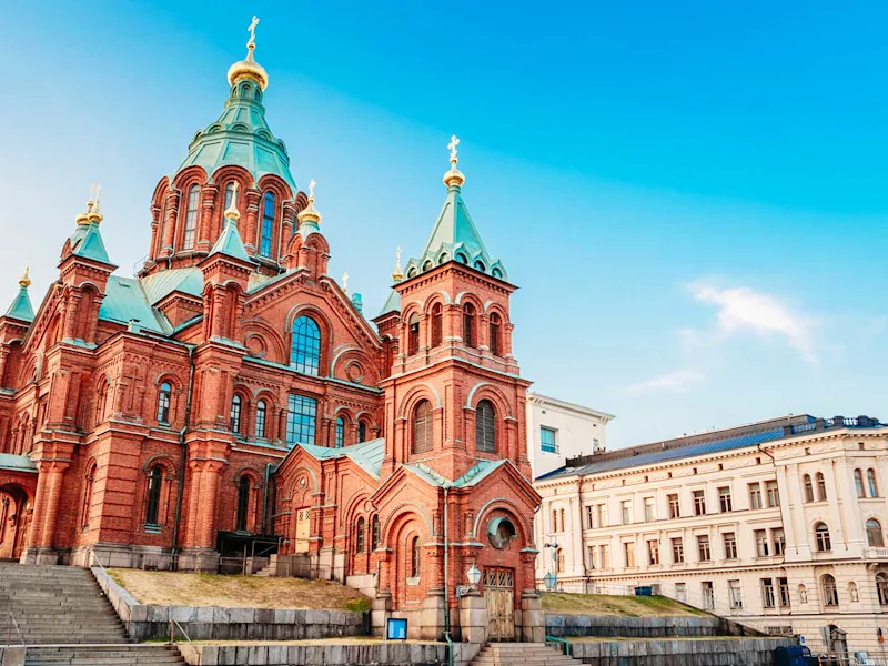 uspenski-cathedral-helsinki-finland