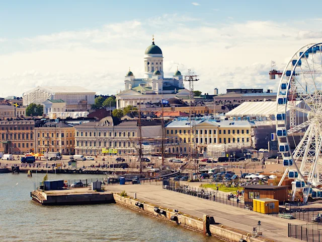 Helsinki-cathedral-ferris-wheel-Finland-swiper-hero-gallery
