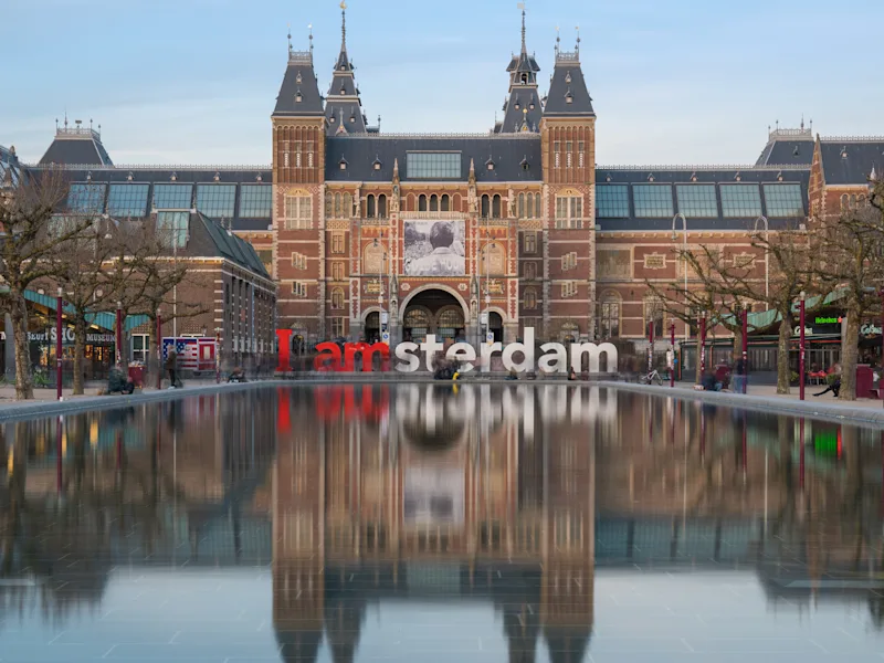 Rijksmuseum-I-Amsterdam sign-Holland
