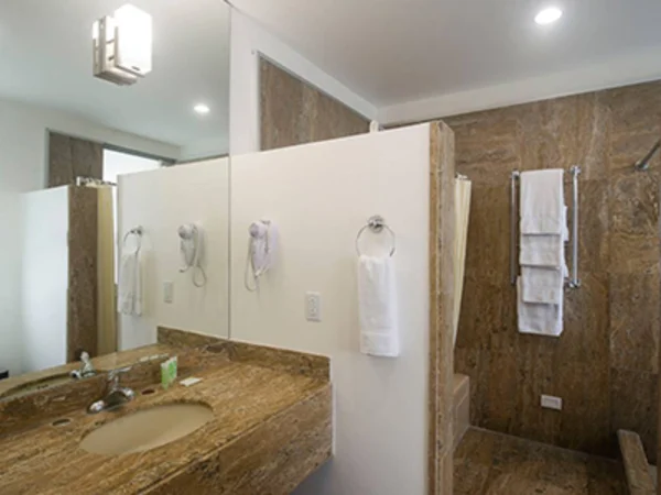 hotel-balmoral-bathroom