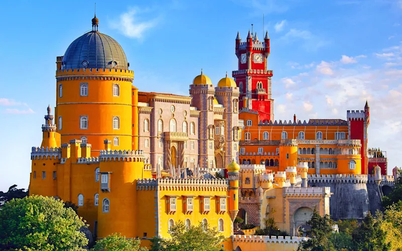 colours-of-sintra-pena-palace-optional-excursion