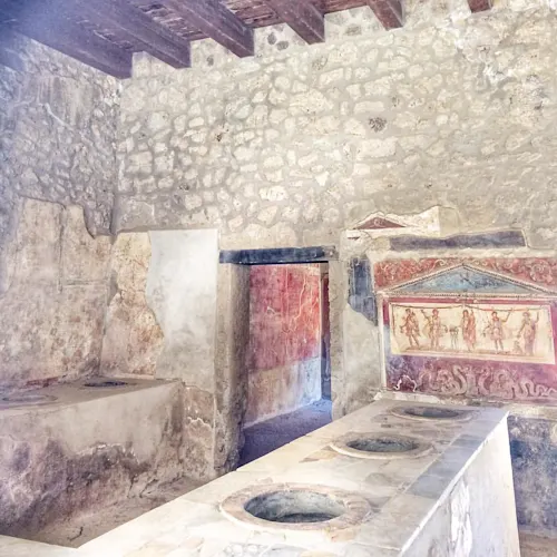 Pompeii-_shabbyeatworld