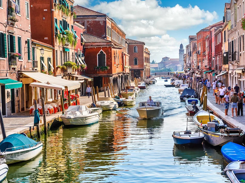 Italy-Venice-canal