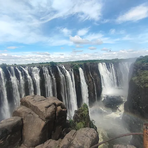 victoria-falls-zimbabwe-waterfalls-instagram-_expatexplore