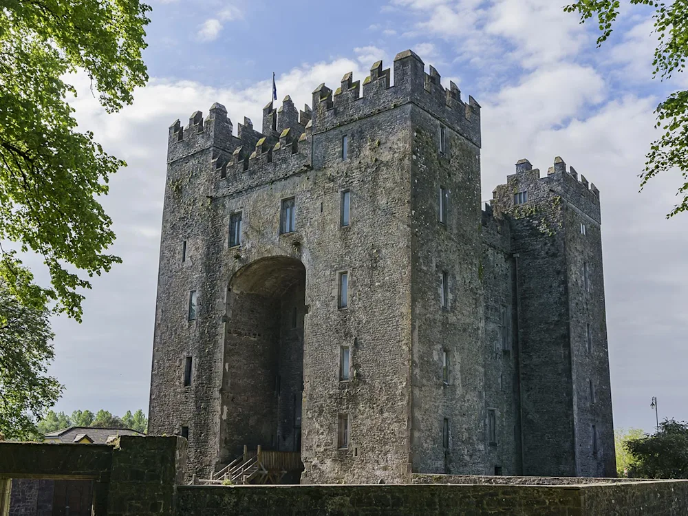 Ireland-Bunratty-Castle