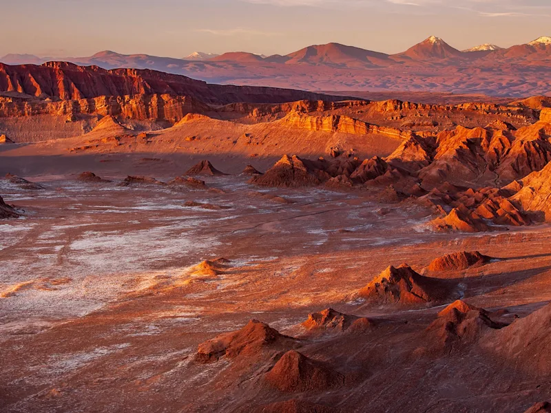 Valle-de-Luna-San-Pedro-de-Atacama-Chile
