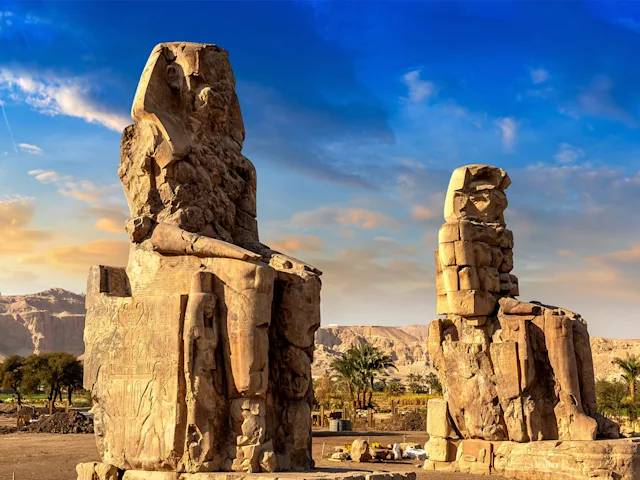 colossi-of-memnon-luxor-valley-of-kings-egypt-swiper-hero-gallery