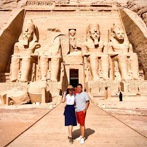 abu-simbel-temple-egypt-instagram-_sanventures
