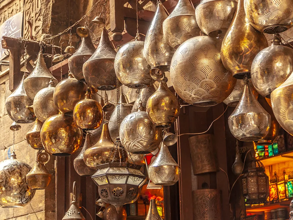 lamp-shop-khan-el-khalili-market-cairo-egypt-swiper-hero-gallery