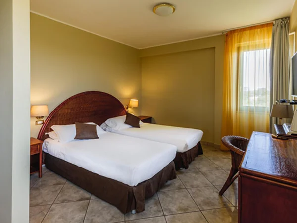 Hotel-Ara-Solis-room