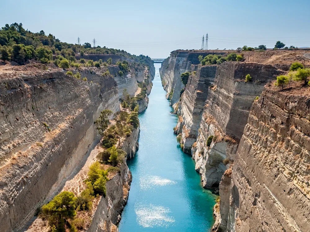 Corinth-Canal-Greece-swiper-hero-gallery