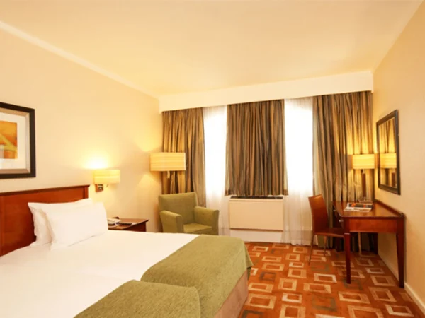 garden-court-or-tambo-international-airport-room-johannesburg-south-africa