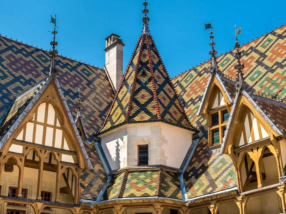 hospices-beaune-france-glazed-tiles-swiper-hero-gallery
