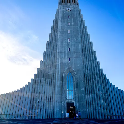reykjavik-city-hallgrimskirkja-iceland-swiper-hero-gallery