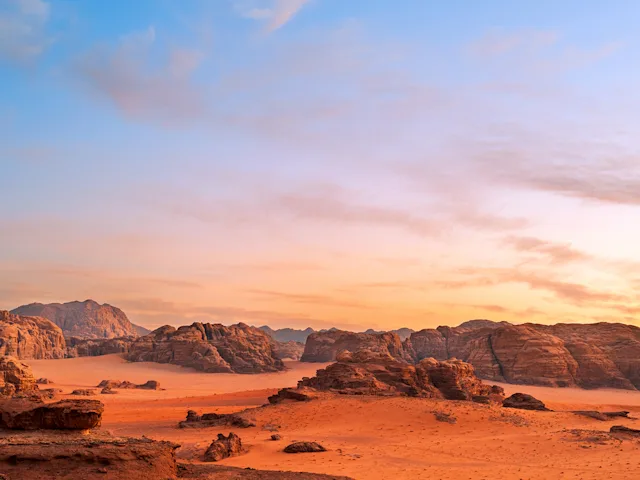 wadi-rum-desert-landscape-jordan-swiper-hero-gallery
