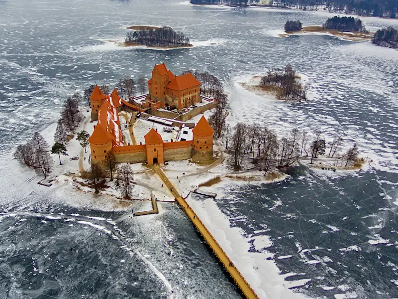 Trakai-Castle-Lithuania-in-winter