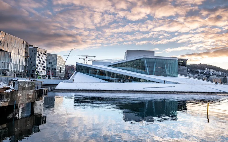 See the highlights of Oslo with a local guide
