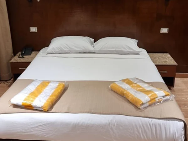 MS-Symphony-Nile-Cruise-Room