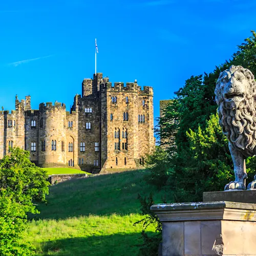 Alnwick-Castle-2