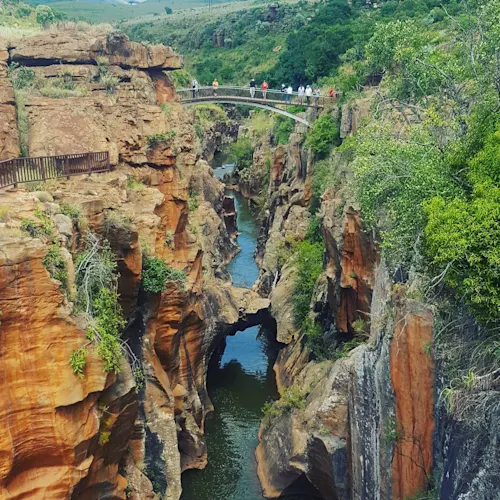 day-13-south-africa-blyde-river-canyon-bourkes-luck-potholes-south-african-escape-_helenavonkach
